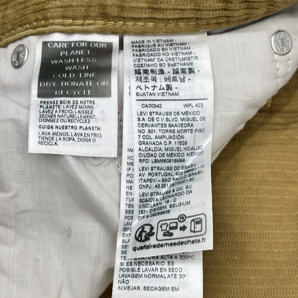 LEVI'S Low Pro Mens 31 x 30 Relaxed Fit Straight Corduroy Tan Pants Casual NWT‎